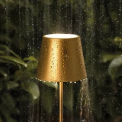 Sigor Nuindie mini LED genopladelig bordlampe, USB-C, guld, IP54, dæmpbar