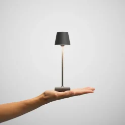 Nuindie pocket LED genopladelig bordlampe, grafit, IP54, dæmpbar^Sigor Hot