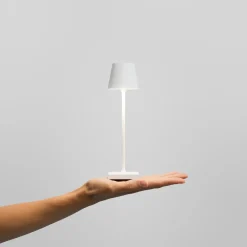 Sigor Nuindie pocket LED genopladelig bordlampe, hvid, IP54, dæmpbar