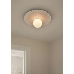 Nuura Aps Nuura Liila Muuse væglampe, Ø 42 cm, IP44, hvid/opal