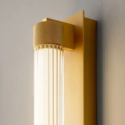 LED-væglampe CHARMER, guld, metal/glas, 2.700 K, IP44^OLEV Sale