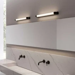 LED-væglampe CHARMER, sort metal/glas 2.700 K IP44^OLEV