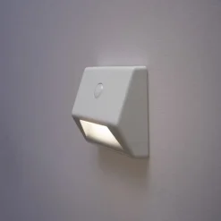 Børn OSRAM Natlys>LED-natlampe NIGHTLUX HALL hvid Sensor Batteri IP54