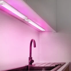 OSRAM Underskabsbelysning>LED-underskabsbelysning Linear Edge Sensor RGBW 50 cm hvid