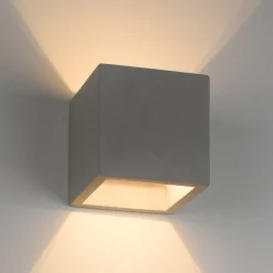 Paul Neuhaus væglampe Eton, beton, 12 cm x 12 cm, op/ned