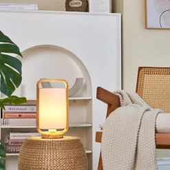 Woody Charm bordlampe af stof og træ^Pauleen