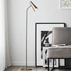 Markslöjd Peak gulvlampe, variabel, antik messing