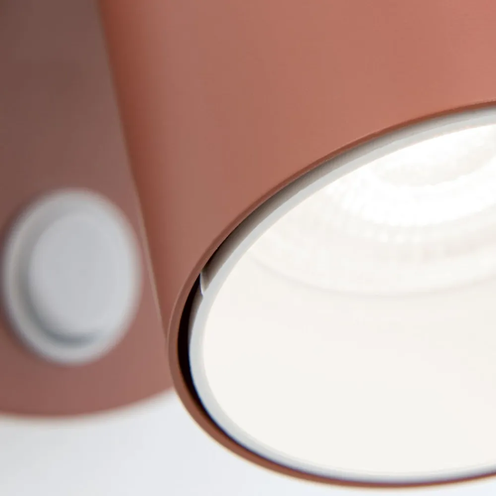 ORION Væglamper>Penn vægspot, koralrød, Ø 10,5 cm, stål/aluminium