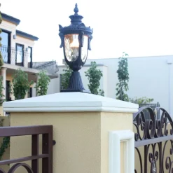 Elstead Sokkellamper>PHILADELPHIA sokkellampe i historisk design