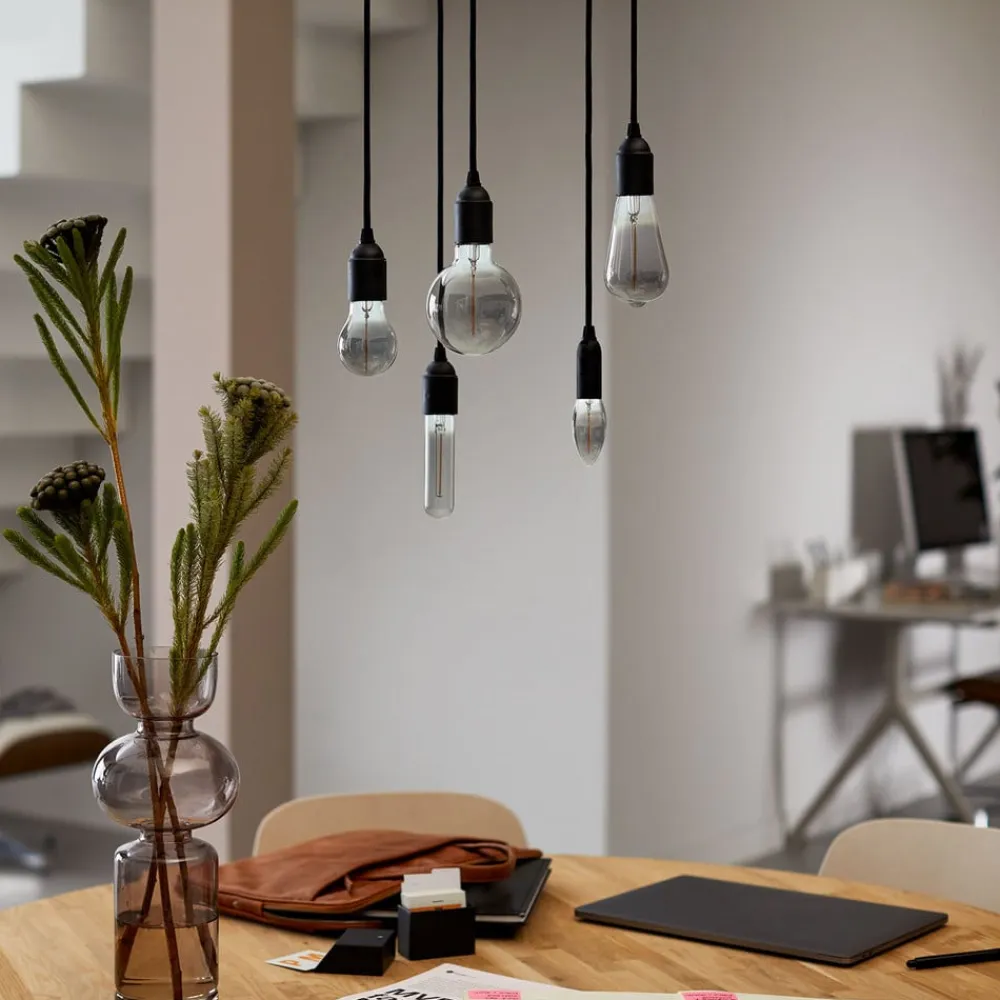 Philips Led Pærer>Classic LED-pære røgfarvet E27 ST64 2,3W