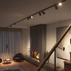 Philips Hue Perifo skinnesystem 4x spots sort