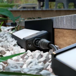 Philips Hue WACA Amarant udendørs lysliste, 24V