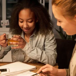 Philips LED-kertepære E14 B35 4,3W klar 3 stk.