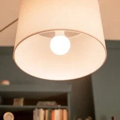 LED-pære E27 8 W 806lm 2.700 K mat 6 stk^Philips Discount