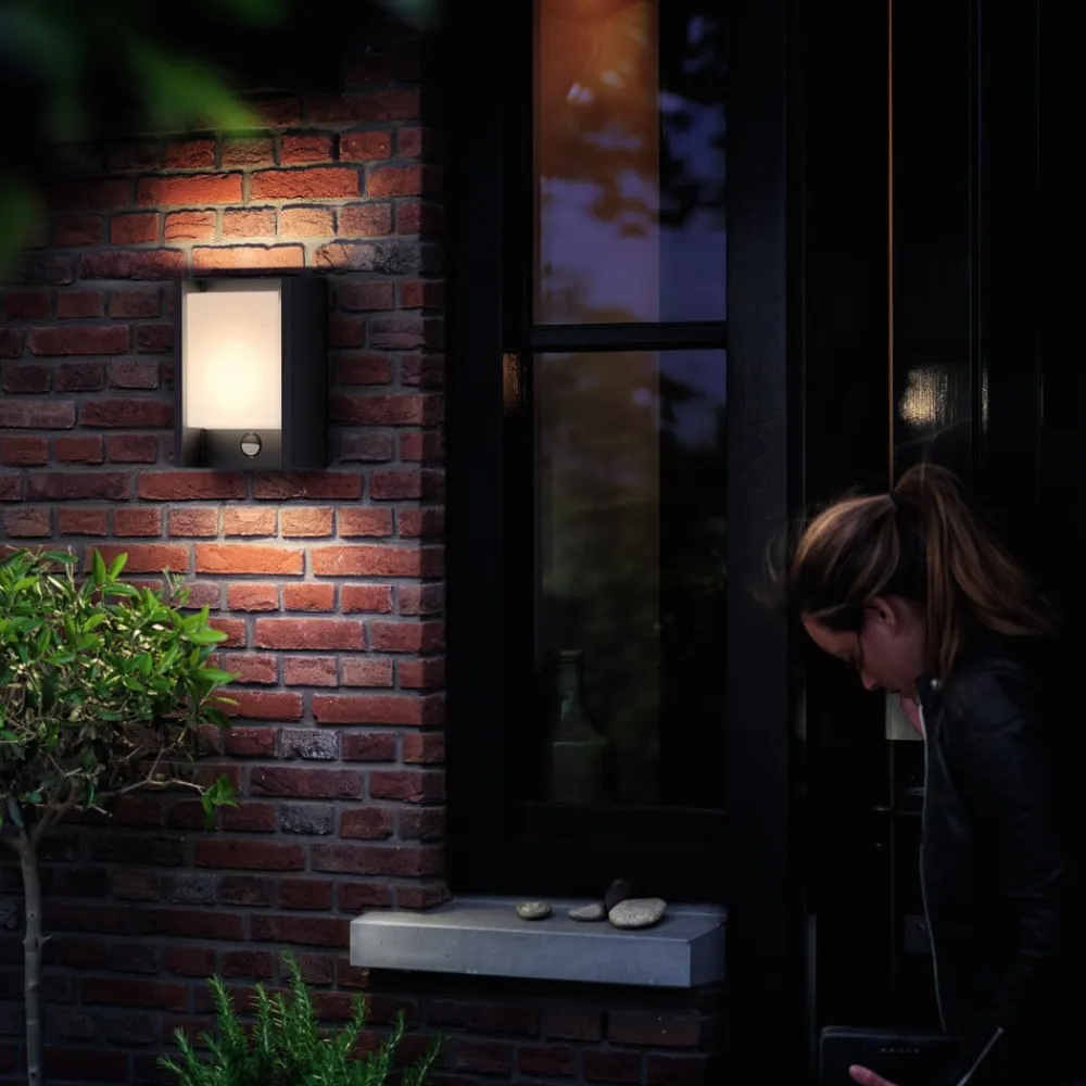 Philips LED-væglampe Arbour UE, 2-pak, sensor, 2.700 K