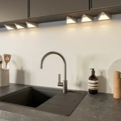 PRIOS Underskabsbelysning>Odia LED-underskabsbelysning, stål, 3 lyskilder.