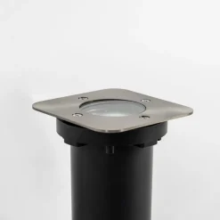 Riya nedgravningslampe, kantet, stål^PRIOS Hot