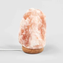 ROCK saltlampe spreder hyggeligt lys^Wagner Life New