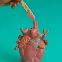 SELETTI Love in Bloom-vase, farverig, højde 25 cm, porcelæn