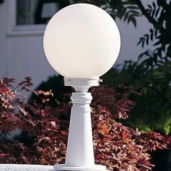 Sirlig sokkellampe Arcturus, i hvid^Konstsmide Outlet