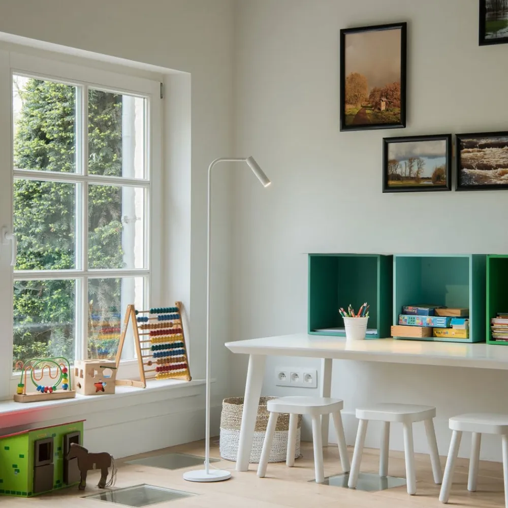 SLV Karpo LED-gulvlampe, med dæmper, hvid