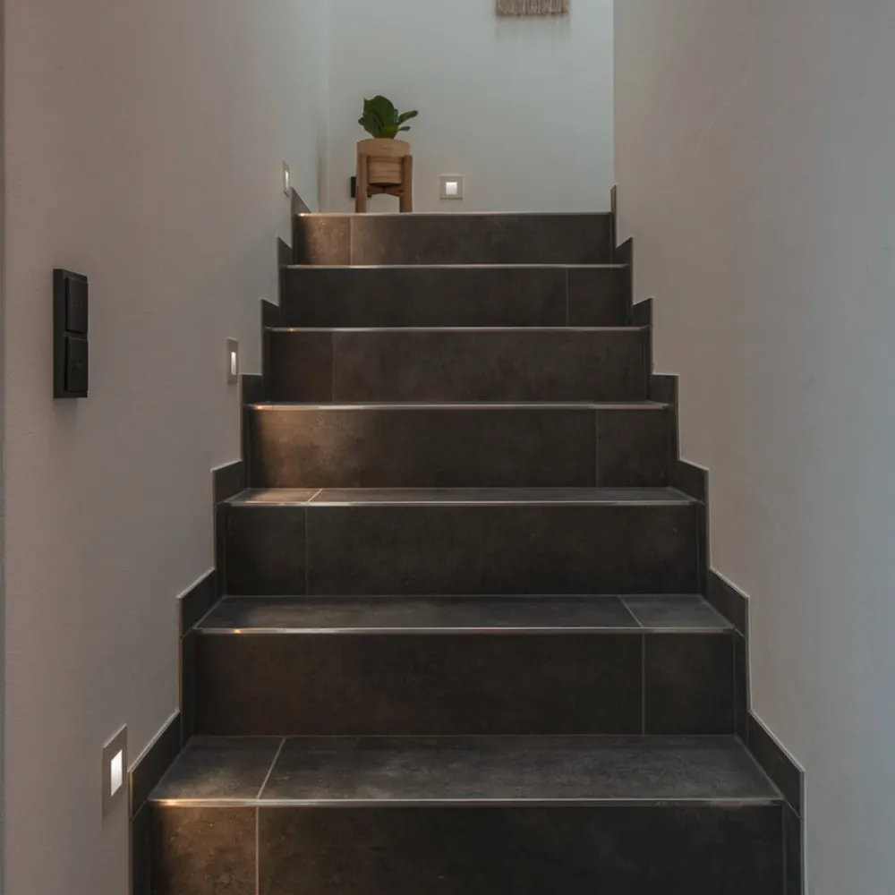 SLV LED-vægindbygningslampe Mobala, hvid, aluminium, 3.000 K