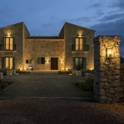 Quadrulo udendørs væglampe i lanterneform^SLV