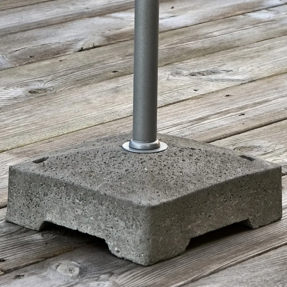 Konstsmide Terrassebelysning>Stilfuld ny Lucca gulvlampe til udendørs brug, 59 cm