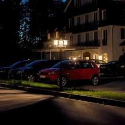 Albert Leuchten Stolpelampe med tre lys 2099, sort