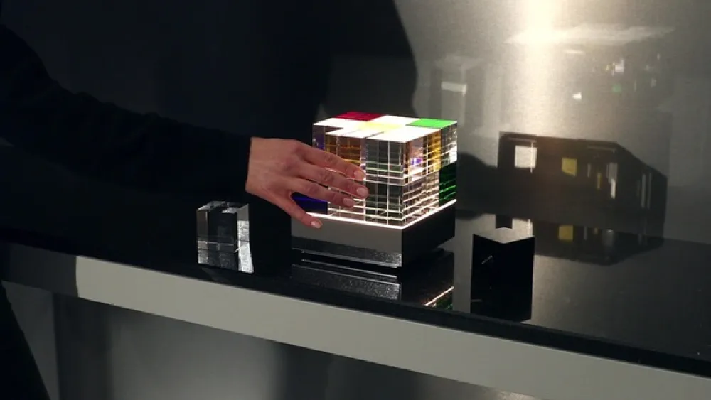 TECNOLUMEN Arbejdsrum/Kontor|Bordlamper>Cubelight Move bordlampe, farverig