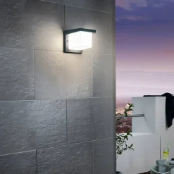 EGLO Væglamper>Terningeformet LED-udendørsvæglampe Desella