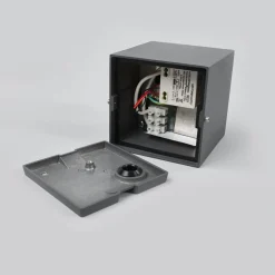 Terningformet LED udendørs loftlampe Tanea, IP54^Lucande New