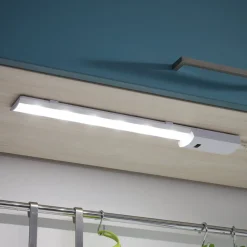 EGLO Teya LED-underskabsbelysning med bevægelseskontrol