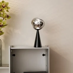 Tom Dixon LED-bordlampe Melt Portable, sort, 29 cm