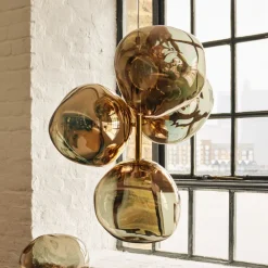 LED-lysekrone Melt Chandelier, bronzefarvet^Tom Dixon Outlet