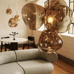 LED-lysekrone Melt Chandelier, bronzefarvet^Tom Dixon Outlet