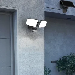 Heitronic Solcelle Lampe Med Sensor|Væglampe Med Sensor>Udendørs LED-væglampe Duplex, 2 lyskilder, hjørnemontering