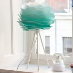 UMAGE Bordlamper>Carmina Mini bordlampe turkis/Tripod hvid