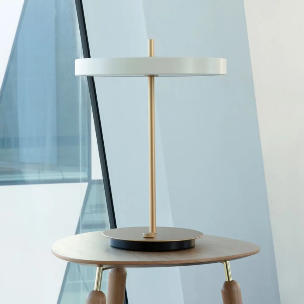 LED-bordlampe Asteria Table, USB, perlehvid/messing^UMAGE Online