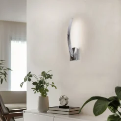 Domiluce Umbra LED-væglampe med indirekte lys, krom