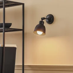Væglampe Emoti, 1 lyskilde, sort^Euluna Outlet