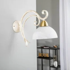 Luminex Væglamper>Væglampe Flora, en glasskærm, hvid/messing