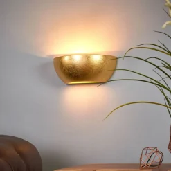 Væglampe Kolja med guldfoliefinish^Lindby Clearance