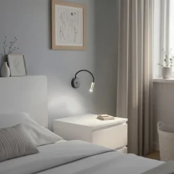 Væglampe Lagos USB, sort/guld, 27 cm, læselampe, G9^TK Lighting Outlet