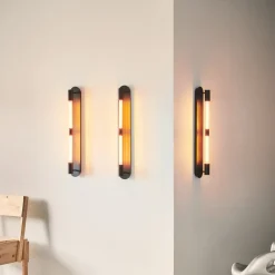 DESIGN BY US Væglamper>Væglampe Liberty Double, sort, 2 lyskilder, højde 83 cm