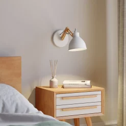 Euluna Væglampe Skansen, træarm justerbar, hvid