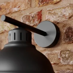 Luminex Væglampe Sven, sort, metal, 1 lyskilde