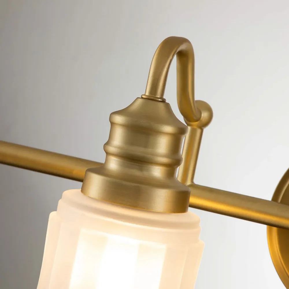 Væglampe Swell IP44, 4-lys, børstet messing^QUOIZEL Best