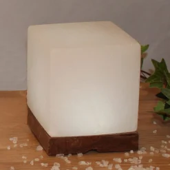 Wagner Life Dekorationsbelysning>White Line Kubus saltlampe med sokkel, USB