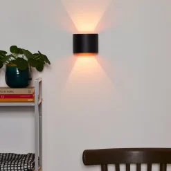 Lucide Xio LED-væglampe, bredde 13 cm, sort